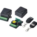 KIT RICEVITORE DA INTERNO 433MHZ 2 TELECOMANDI (JJ-JS-084)